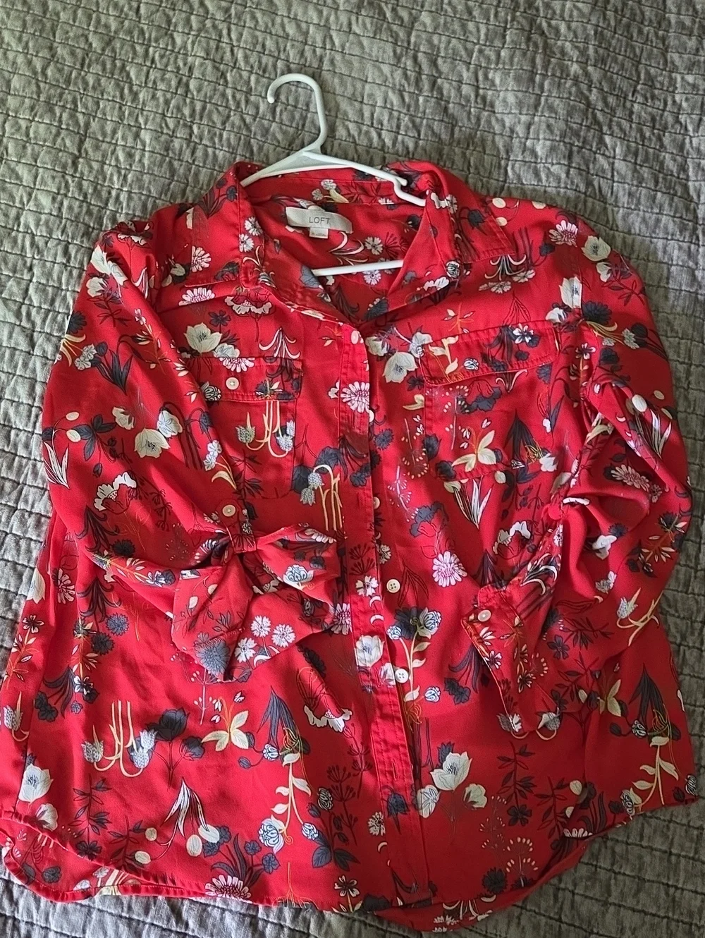 LOFT Red Floral Button-Front Blouse